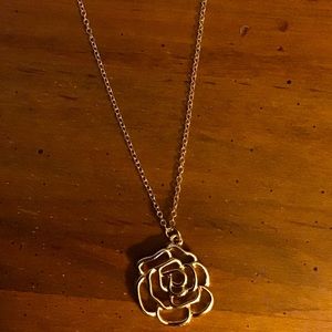 Beautiful faux gold necklace